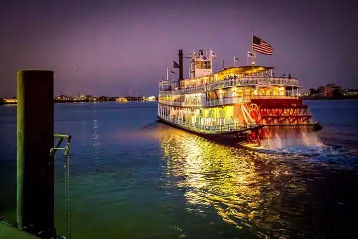 Steamboat Natchez Dinner Cruise